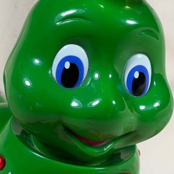 1999 Leapfrog Caterpillar Alphabet-Interactive Letters, Sounds Colors - Picture 12 of 14